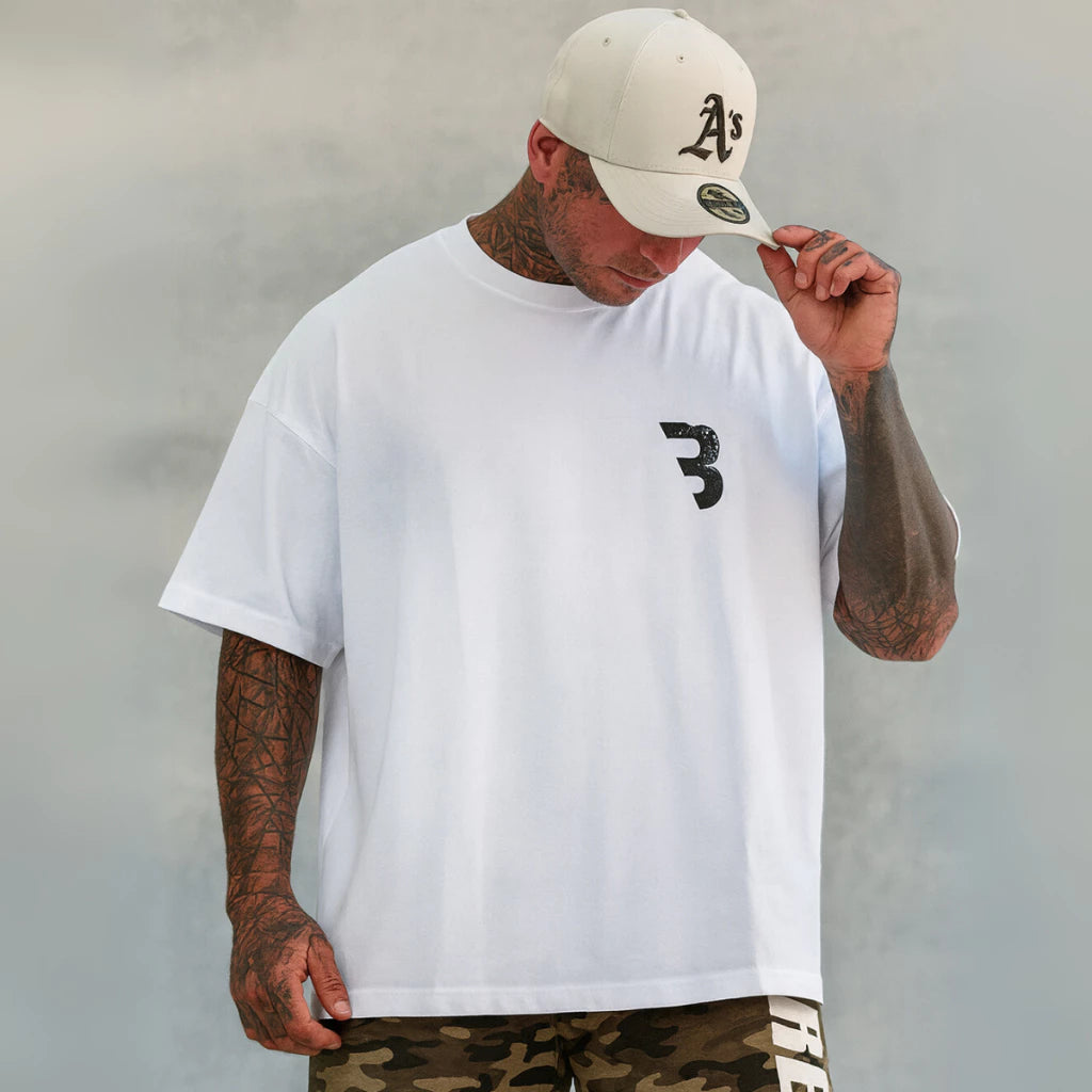 Camiseta Oversized Caveira Ozlo® – Conforto e Estilo